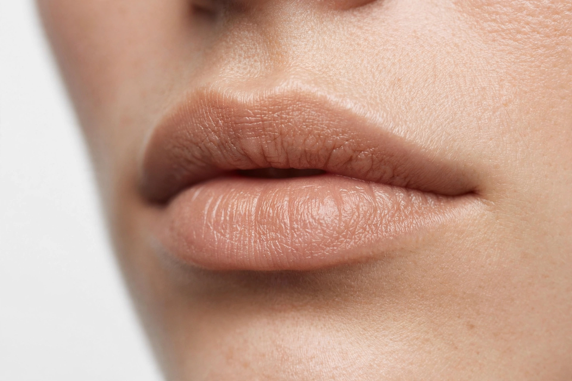 Best Natural lips — editorial
